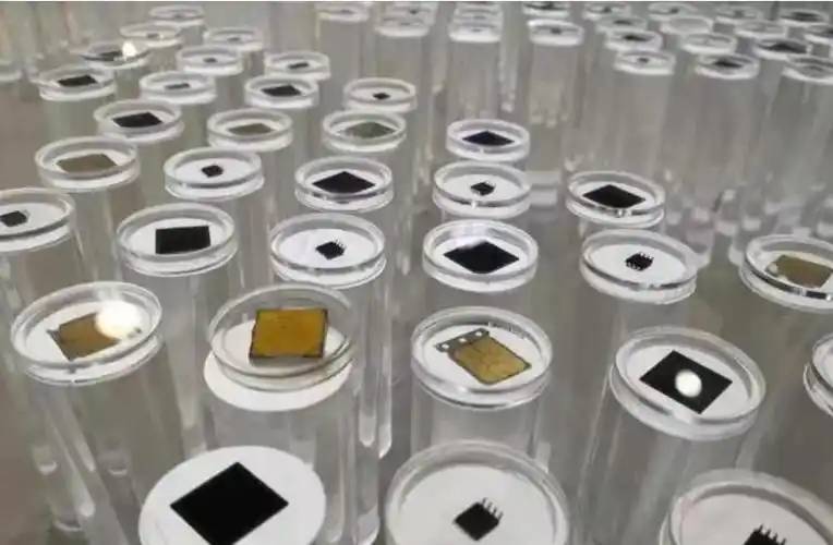 世界杯网址足球手机版1
_日本制裁比美国还狠?一口气封锁110家中企世界杯网址足球手机版1
,几乎涉及全部领域,中方反击在即!