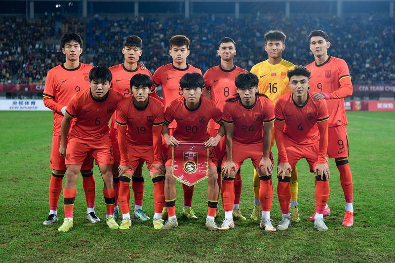 皇冠信用盘怎么申请
_熊猫杯｜U22国足末轮战 乌兹别克斯坦排兵布阵有讲究