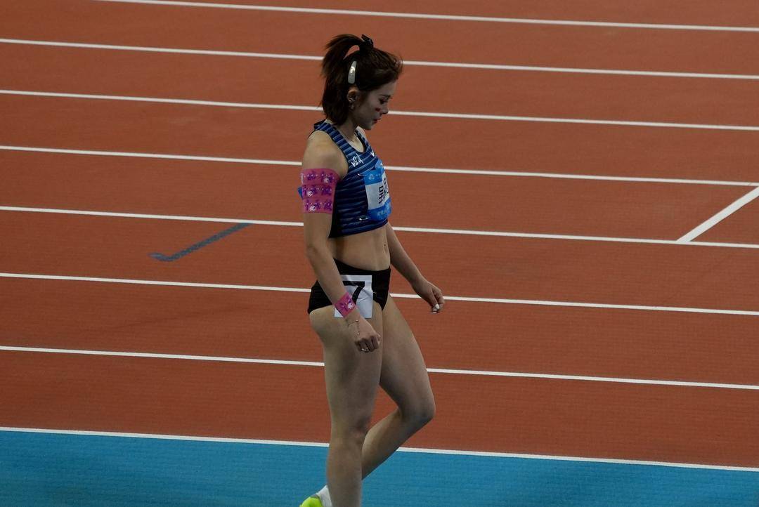 皇冠会员如何申请
_差0.04秒皇冠会员如何申请
，吴艳妮再获全运会100米栏银牌 她说：不确定还有没有下一届全运会