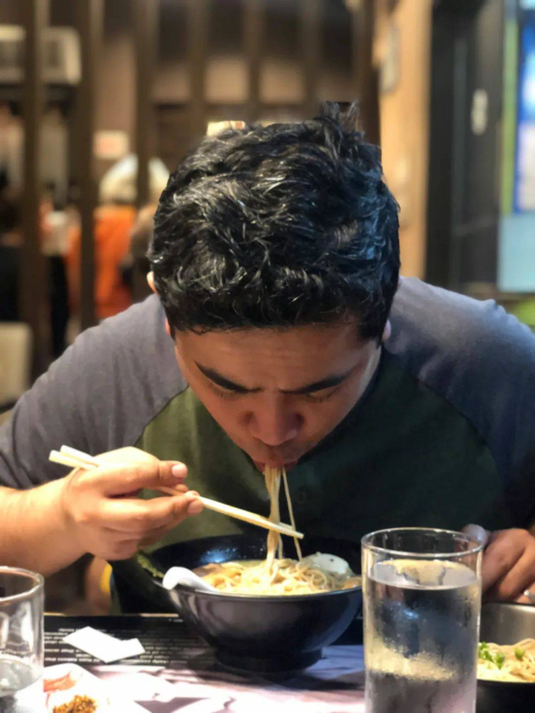 皇冠信用平台出租
_在北京皇冠信用平台出租
，面馆才是中年男人的精神码头