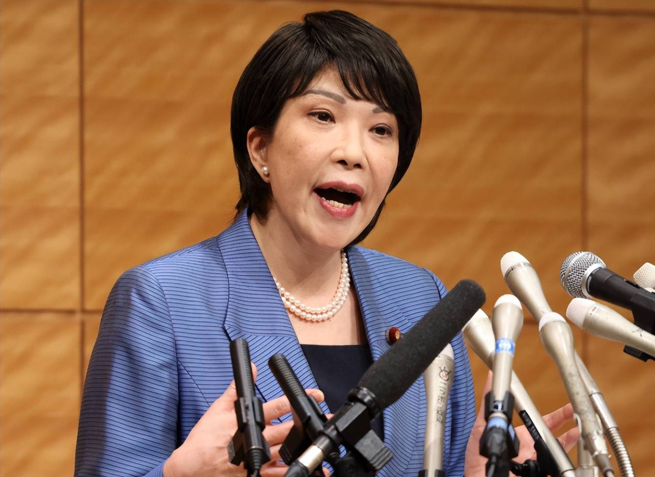 2026年国际足联世界杯预选赛
_局势已恶化2026年国际足联世界杯预选赛
，日本的战争准备全面铺开？高市政府通知中国2个不变，对外释放信号非同寻常