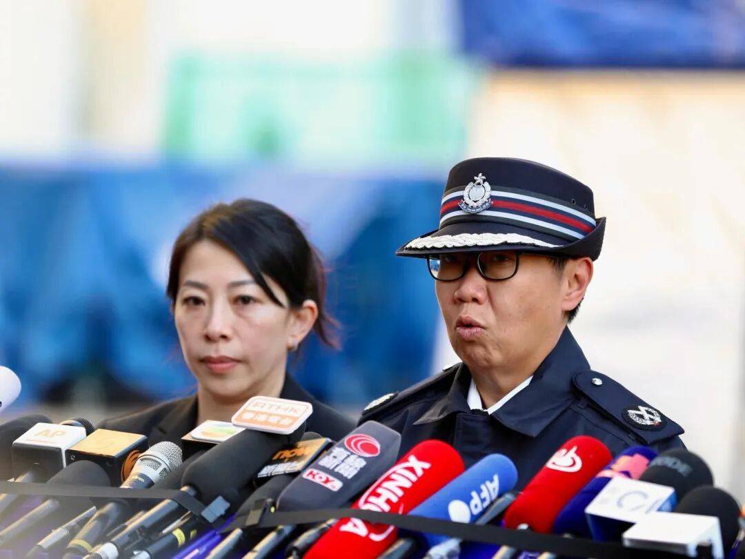 皇冠代理登1,2,3_香港警方含泪哽咽通报：有的遗体已经化成灰烬皇冠代理登1,2,3，不排除最后未必能将所有失联人士带出来