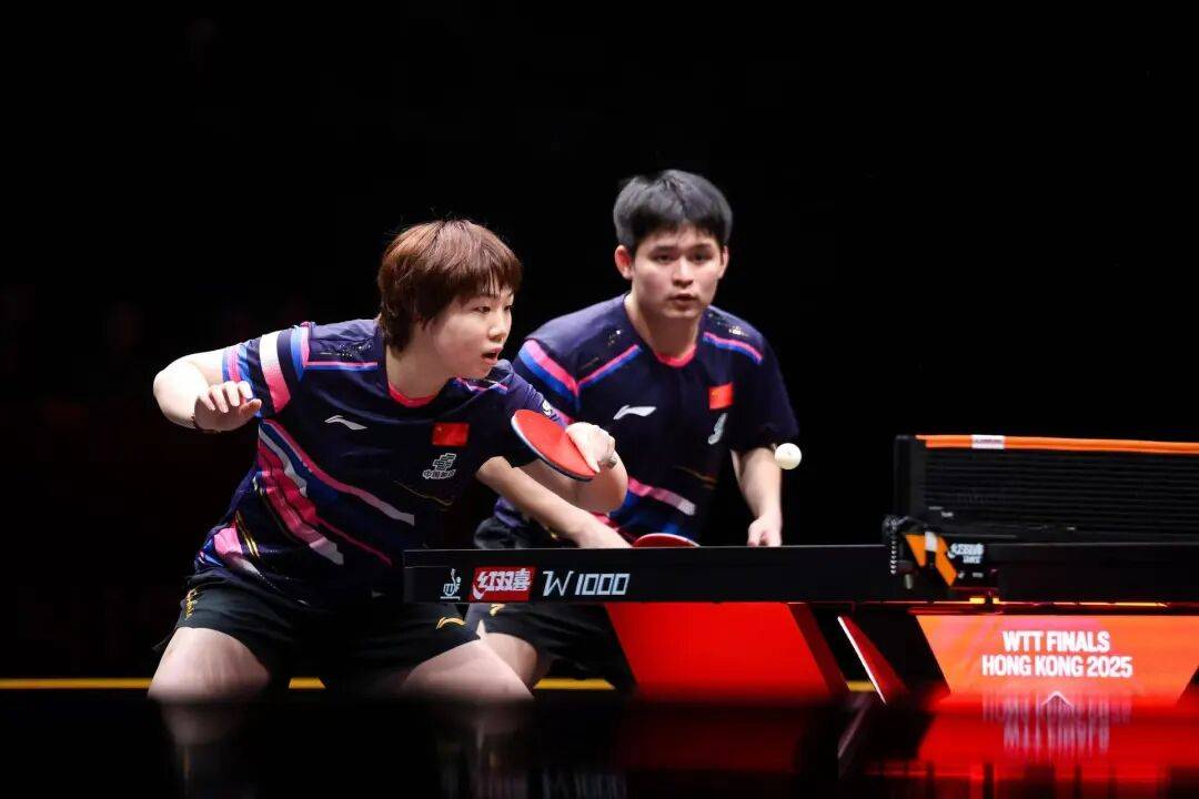 欧冠决赛
_国乒包揽女单4强欧冠决赛
,王楚钦半决赛战莫雷,混双冠军明日出炉 | 香港总决赛