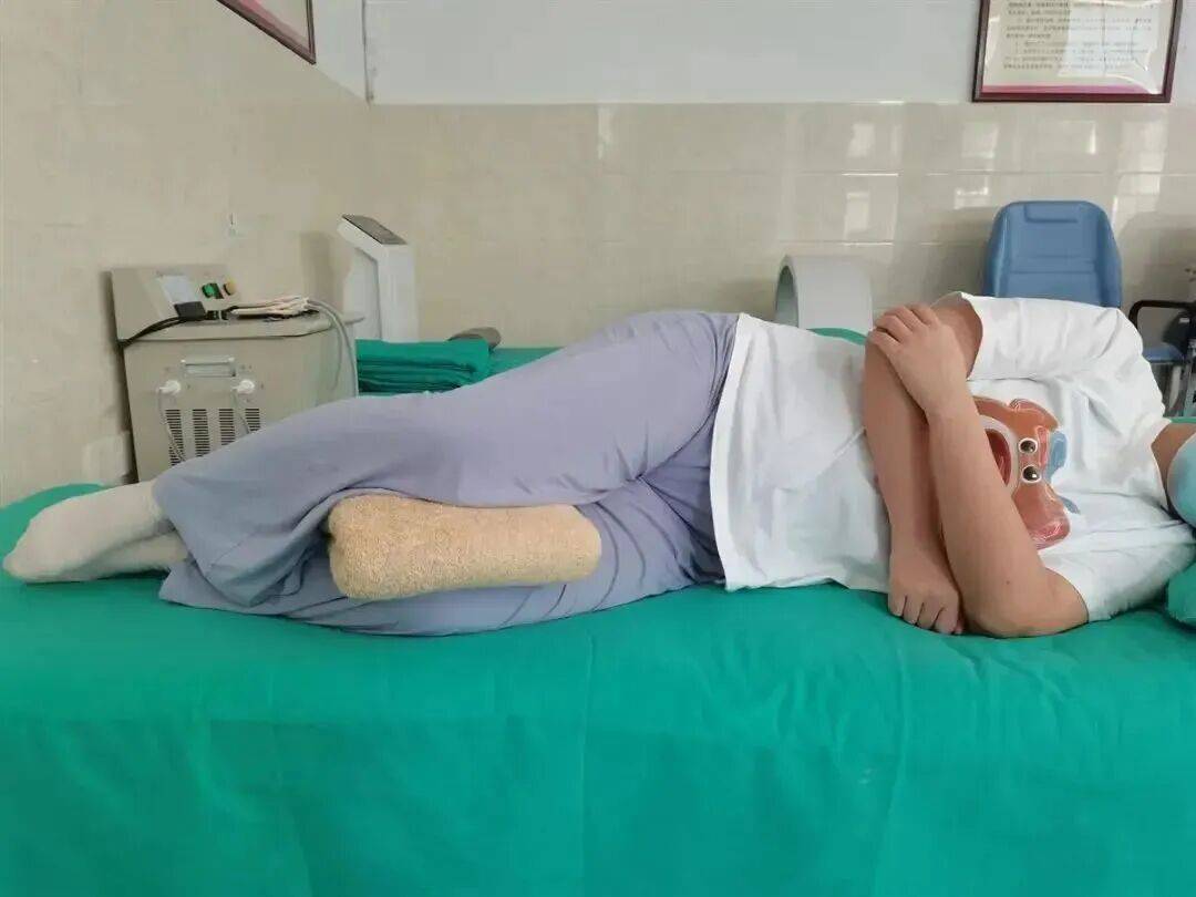 金州女武神vs纽约自由人_一觉醒来金州女武神vs纽约自由人，21岁女生的屁股惨不忍睹！严重或危及生命