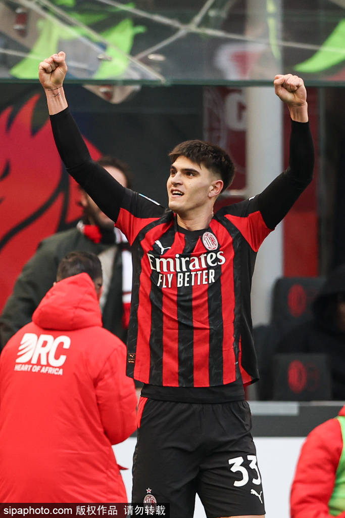 冰岛vs斯洛文尼亚
_米兰转会动态:塔雷与里斯蒂奇会面冰岛vs斯洛文尼亚
,DV9转会成焦点