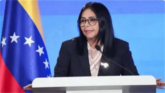 卡马亚vs赫尔辛堡
_强掳马杜罗后卡马亚vs赫尔辛堡
,特朗普才反应过来,自己闯下一个天大的麻烦