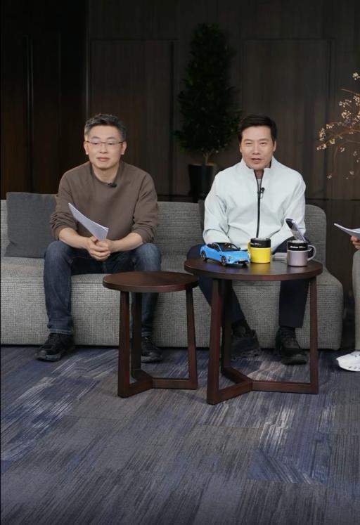 2025-2026赛季英超联赛赛程时间表
_小米雷军再回应“一脚刹车”:紧急情况下优先之举