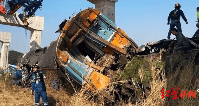 皇冠代理开户_泰国高铁施工起重机砸中行驶火车皇冠代理开户，致22死70伤！该路段工程进度已达99.45%