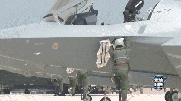 皇冠足球平台代理_新加坡航展官宣：中国涡扇-19已经装上歼-35A皇冠足球平台代理？推力高达11.8吨？