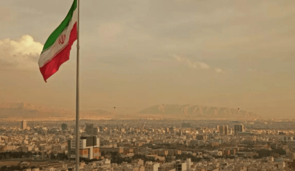 皇冠信用网会员怎么开通_特朗普不战而胜？12架战机刚刚落地皇冠信用网会员怎么开通，伊朗先举了白旗：禁止发展核武器