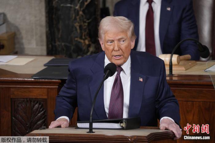 皇冠信用网登3代理_美军救出在伊朗跳伞的第二名飞行员后皇冠信用网登3代理,特朗普发文