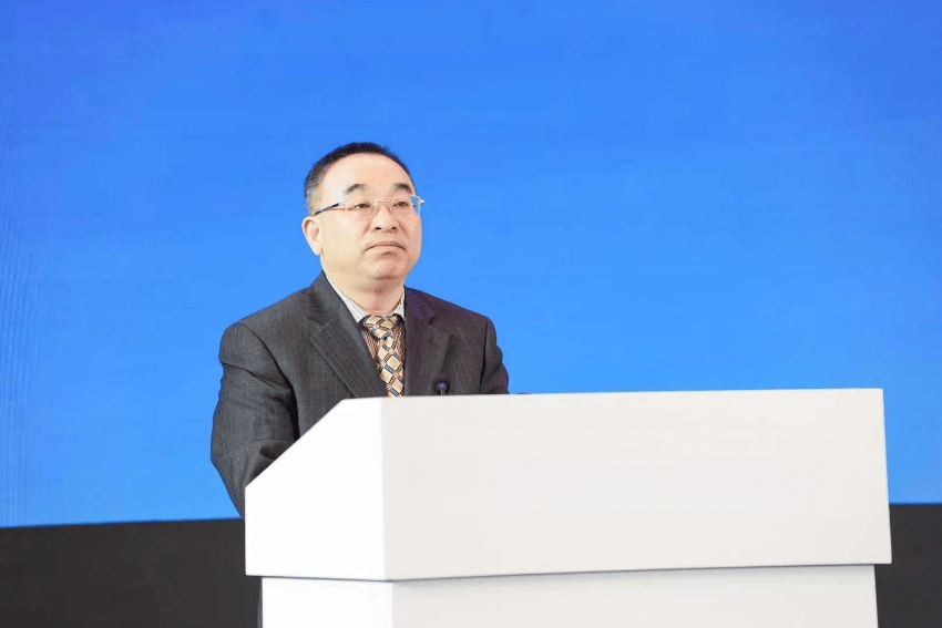 皇冠登3代理申请_今年第20“虎”任上被查皇冠登3代理申请!公安厅原厅长被公诉